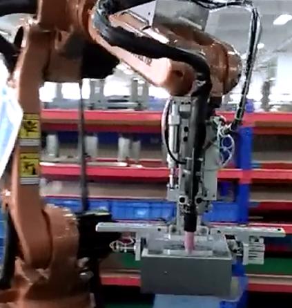 RH06 焊接机器人在电气行业的应用
